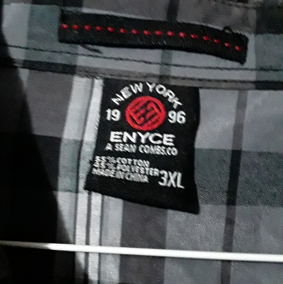 Eynce Sean Combs Button Up. - Picture 4 of 4